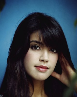 Phoebe Cates