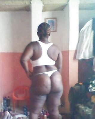 NASTY PLUMP AFRICAN WHORE