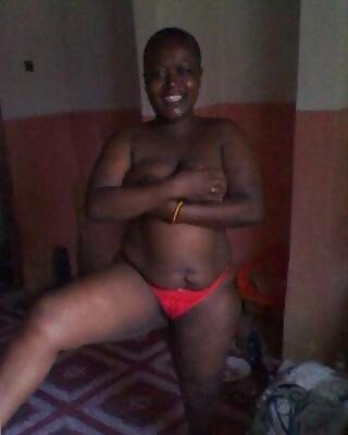 NASTY PLUMP AFRICAN WHORE