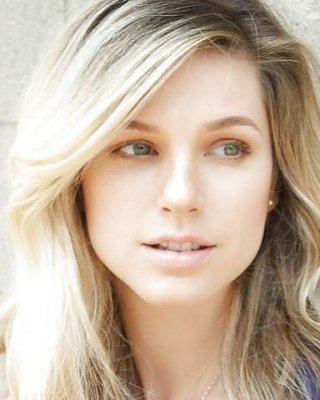 Hot Youtuber Lisa Donovan (Lisanova) #22412073