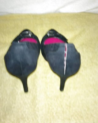 Schwarze Pumps mit roter Sohle ca. 10 cm Absatz #15022495