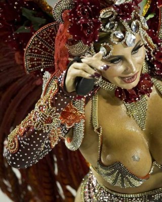 Brasilianischer Karneval Mädchen #14705271
