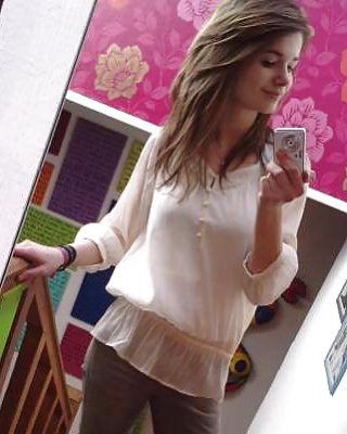 Lola #14576503