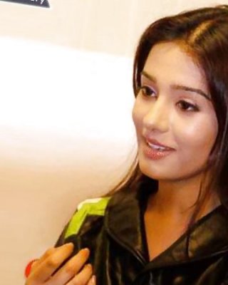 Indian Schlank N Sexy Amrita Rao - 3 #9293029