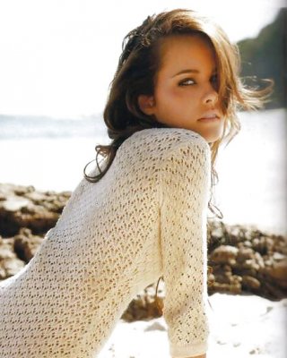 Isabel Lucas #15313864