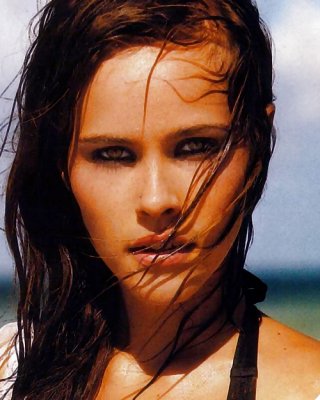 Isabel Lucas #15313894