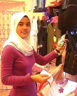 Hijab Asian Indo Girls III