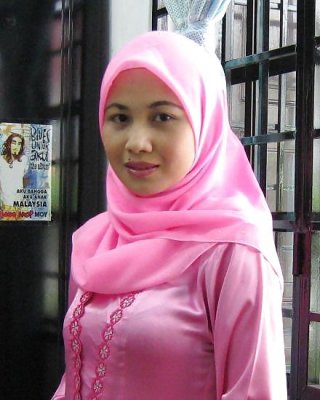 Hijab Asian Indo Girls III