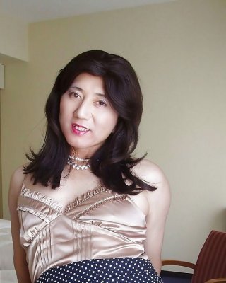 Hot Asian Crossdresser