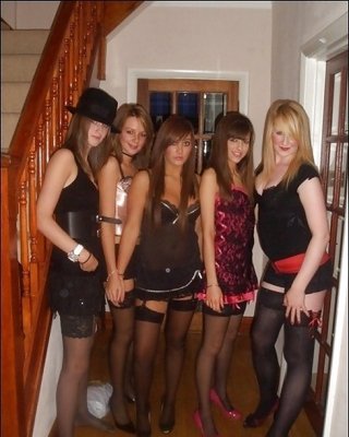 Group Pantyhose Party - Teens in stockings pantyhose Porn Pictures, XXX Photos, Sex Images #624073  - PICTOA