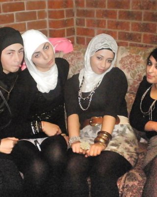 Arabish Türkischen Turban-Hijab #15876617