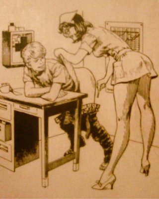 Sexy Cartoon Krankenschwestern Spike #15390668