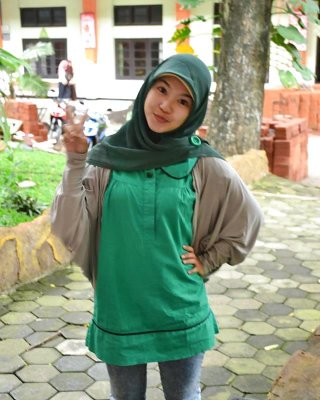 Schönheit & Hot Indonesian Hijab Kopftuch Hijab 2 #15345389