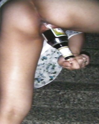 Taiwan Wife Public Pussy Bottle Insertion