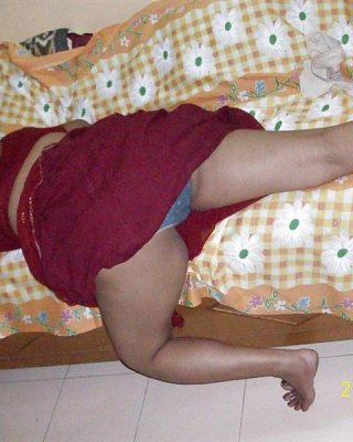 Indian Aunty Stripping 1