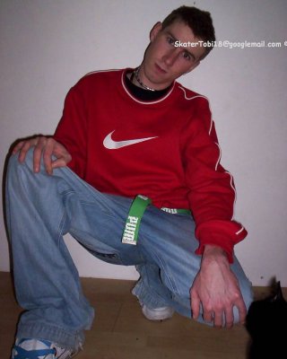 Mein Freund Benny mit Geiler Baggy und Sneakers Boy Skater #5944800