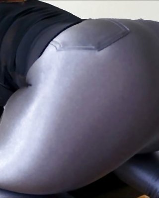 BIG ASS SILVER SPANDEX BOOTY CULO GRANDE BUBBLE BUTT