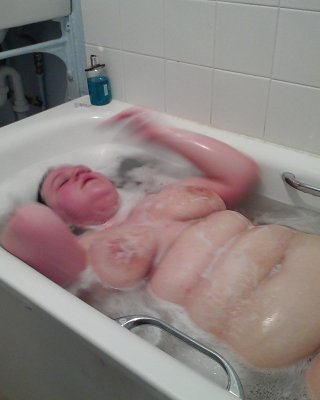 Hinterhältig Bilder Von Gf In Bad 2 #16863693