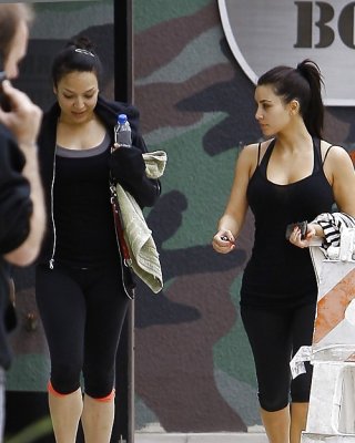 Kim Kardashian In Leggings Leaving A Gym In Studio City