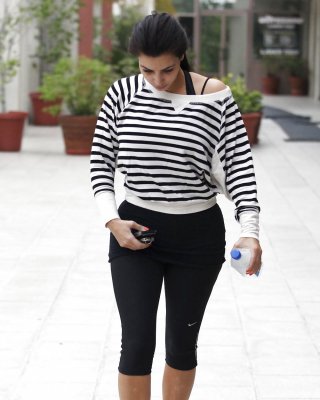 Kim Kardashian In Leggings Leaving A Gym In Studio City