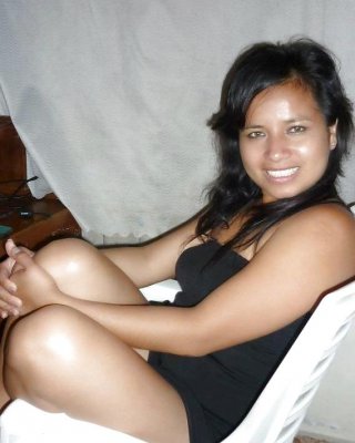 Friend Facebook-Latina Sexy