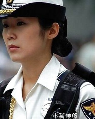 Sexy Female Police Officers From Around The World 