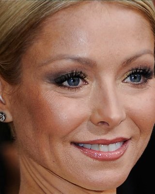 Kelly Ripa