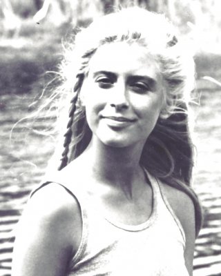 Helen Slater #26845262