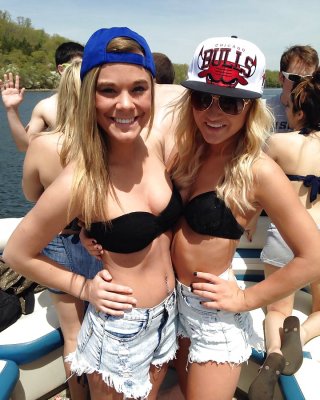 Facebook Teen Babes 17 Sorority Girls & Bikinis #29988094