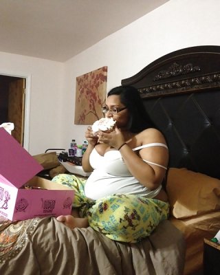 Bbw's, chubbies, big belly
 #36212804