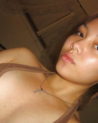 Private Photo's Young Asian Naked Chicks 13 FILIPINA