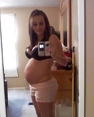 Enceinte Ventre Nue - Naked Pregnant Belly