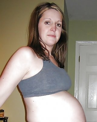 Enceinte Ventre Nue - Naked Pregnant Belly