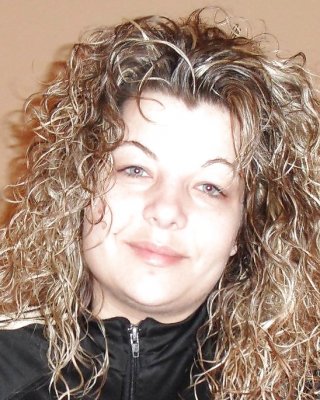 Blonde Schlampe Hausfrau #38882491