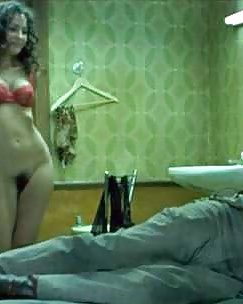 Jinsiy aloqada bolgan qizlar siyishadi