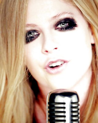 Avril Lavigne - Alberne Momente #23537800