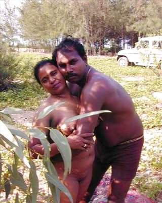 Outdoor Indian Porn - Desi indian outdoor fun Porn Pictures, XXX Photos, Sex Images #1500353 -  PICTOA