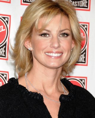 Faith Hill Is Sexy