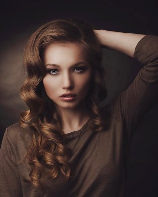 Schöne Mädchen #31333592