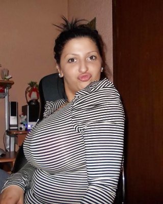 裸ではない巨乳のfacebook女性 1.
 #36362586