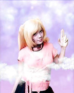 Sexy Amateur Cosplayer Und Aussenseitermädchen #34210658