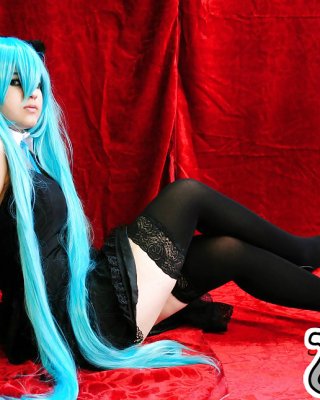 Sexy Amateur Cosplayer Und Aussenseitermädchen #34210674