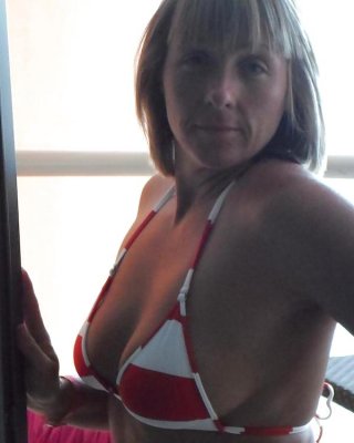 MILF On Holiday