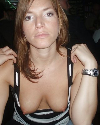 Downblouse Und Nippel Rutscht 29 #26787079