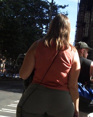 Candid Mature Ass - Sexy Butt - Booty Street Voyeur