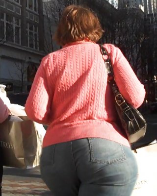 Candid Mature Ass - Sexy Butt - Booty Street Voyeur