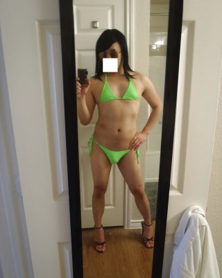 Grünen Bikini #33402744