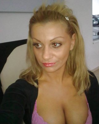 Sooo Hot MILF #27420312