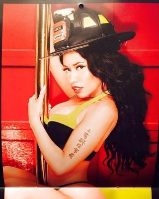 NICKI MINAJ 2015 CALENDAR 