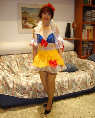 Milf Paola Snow White 01 #35178519